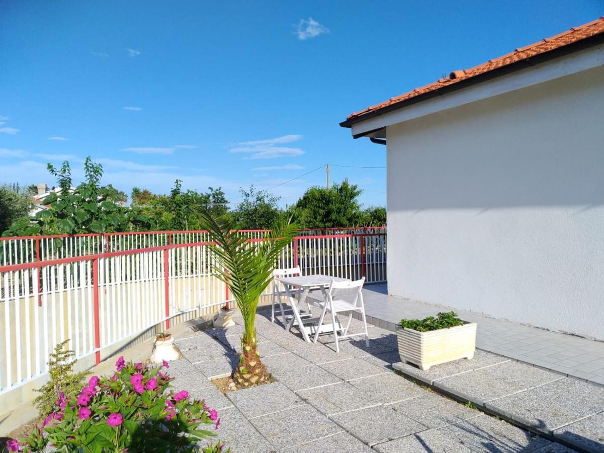 Bed and Breakfast Pigreco Альбенга Экстерьер фото